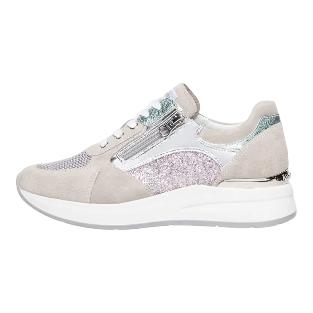 Sneakers da donna  nuvola Cod: E010500D