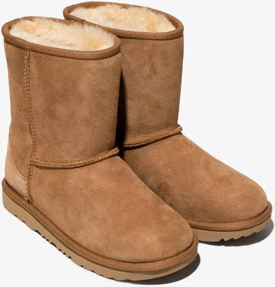 UGG Kids Classic Short II shearling boots Neutrals